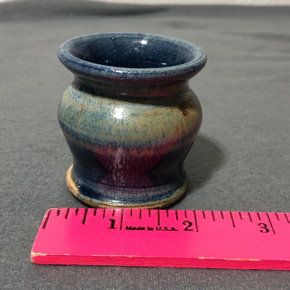 Hand Thrown Stoneware Pottery Vase Artist Signed MMP Blue Brown Tone Art Pottery - Picture 9 of 9